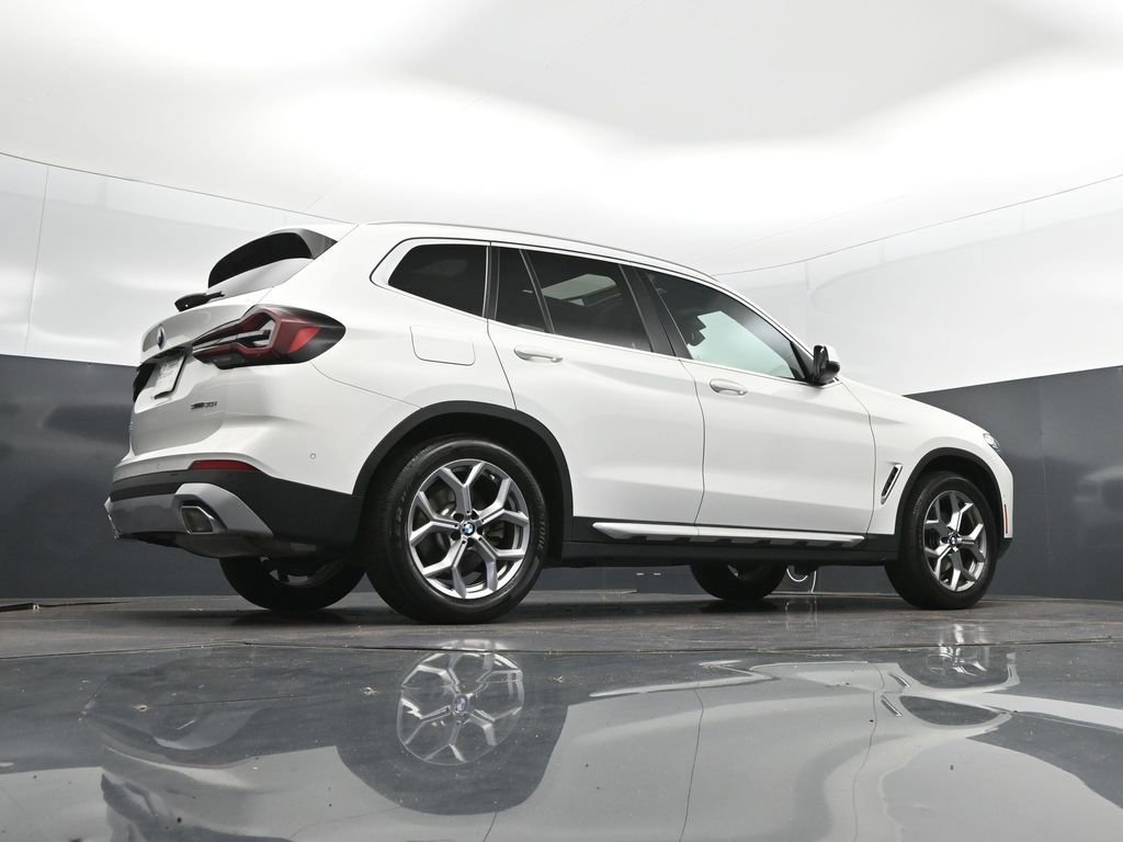 Certified 2024 BMW X3 sDrive30i w/ Convenience Package RWD image 42