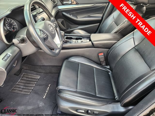 Used 2023 Nissan Maxima SV w/ Floor Mat Group FWD image 12
