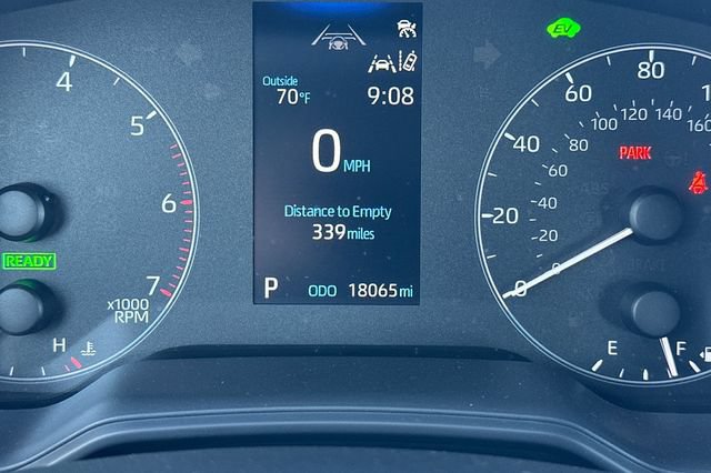 Certified 2024 Toyota Corolla LE FWD image 28
