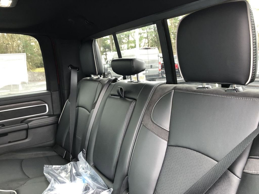 New 2026 RAM 2500 Laramie w/ Sport Appearance Package AWD/4WD image 19