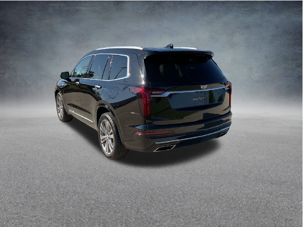 Used 2023 Cadillac XT6 Premium Luxury w/ LPO, Floor Liner Package AWD/4WD image 5