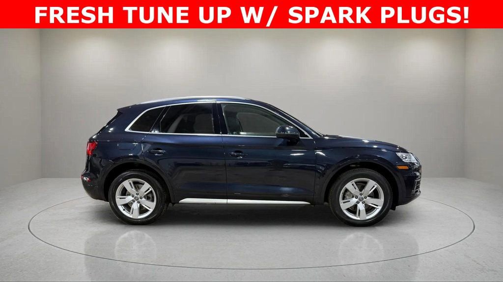 Used 2019 Audi Q5 2.0T Premium w/ Convenience Package image 2