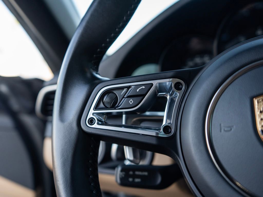 Used 2017 Porsche 911 Targa 4 GTS image 19