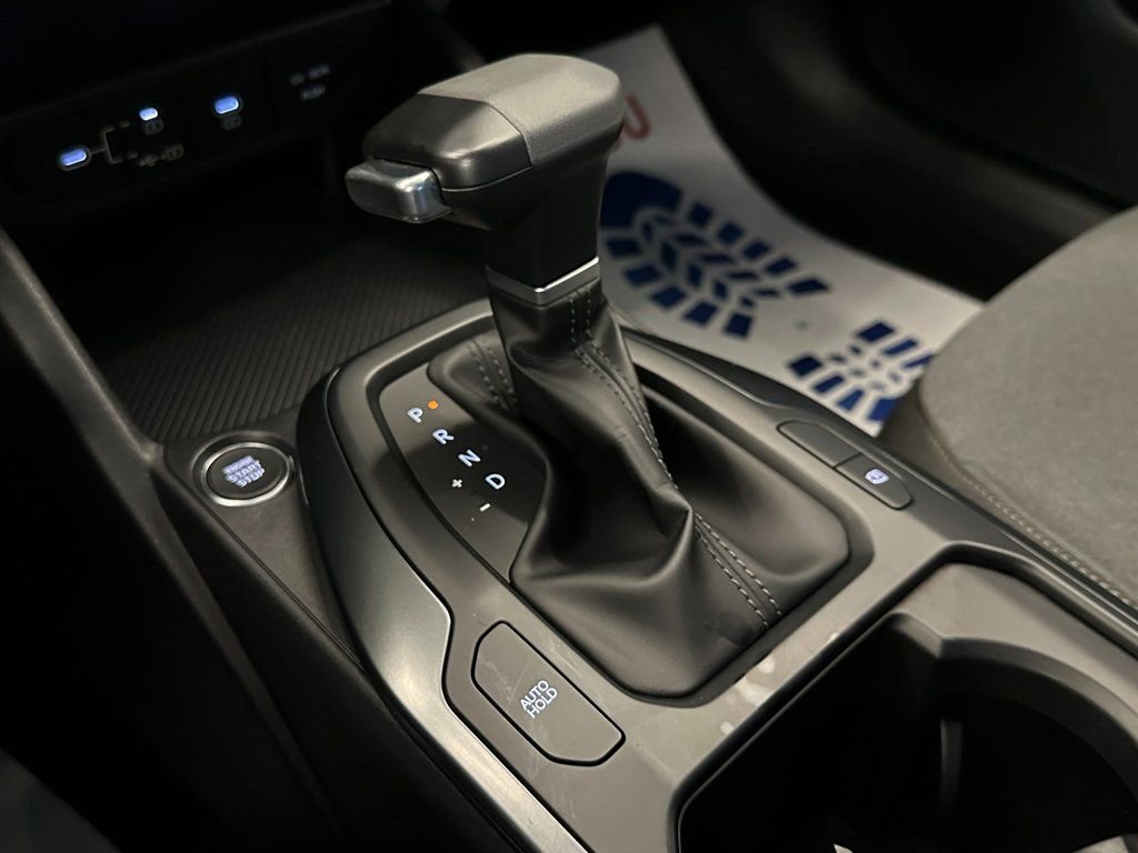 Used 2025 Kia K4 LXS image 17