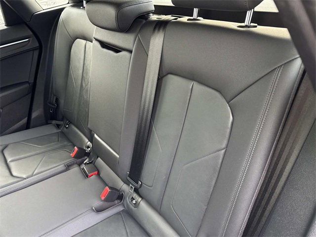 Used 2021 Audi Q3 2.0T Premium Plus image 12