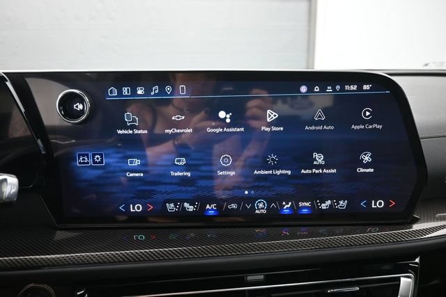 New 2026 Chevrolet Traverse High Country w/ LPO, Floor Liner Package FWD image 18