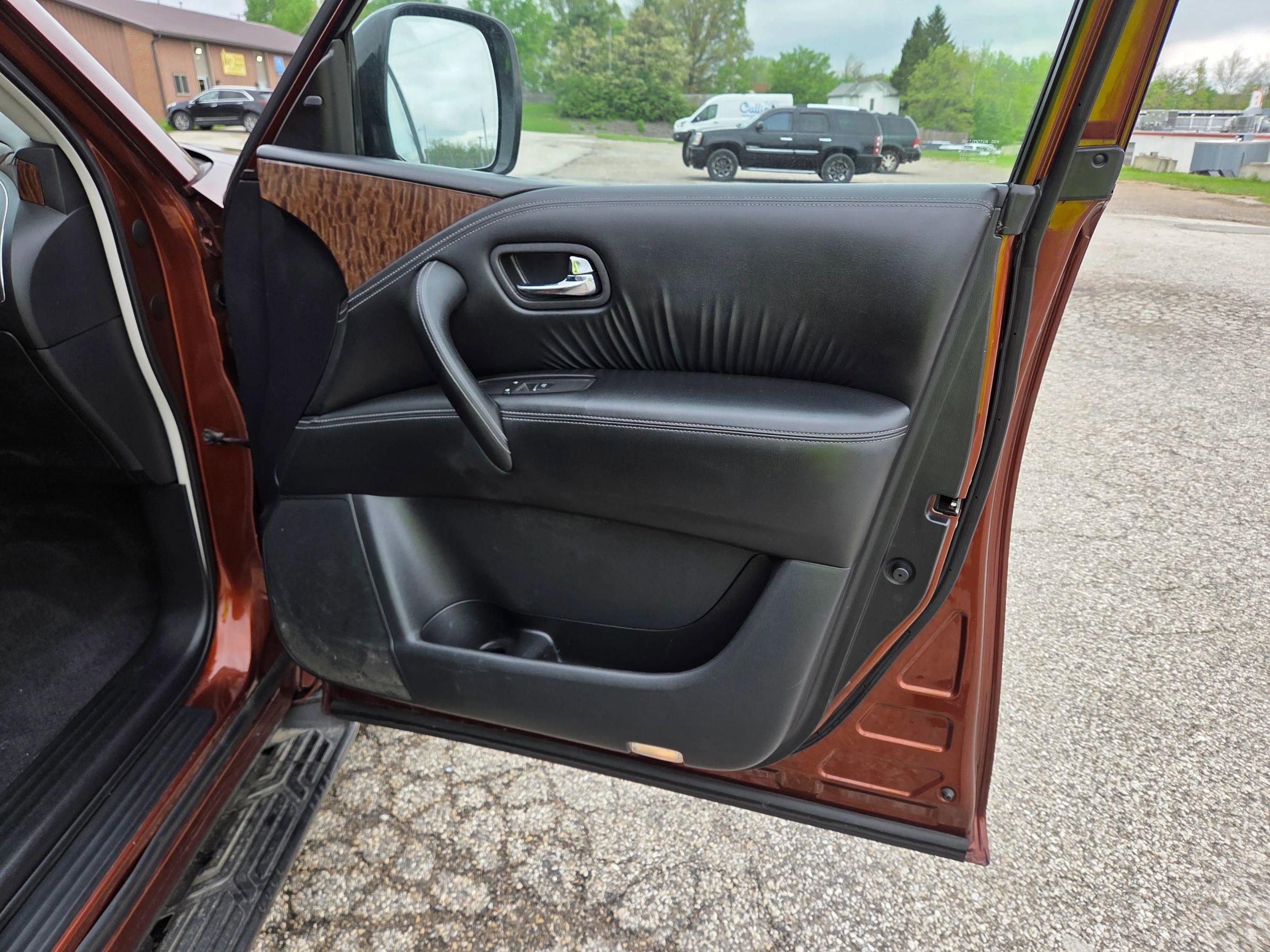 Used 2020 Nissan Armada SL w/ Premium Package AWD/4WD image 20