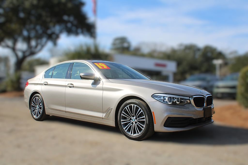 Used 2019 BMW 530i image 3