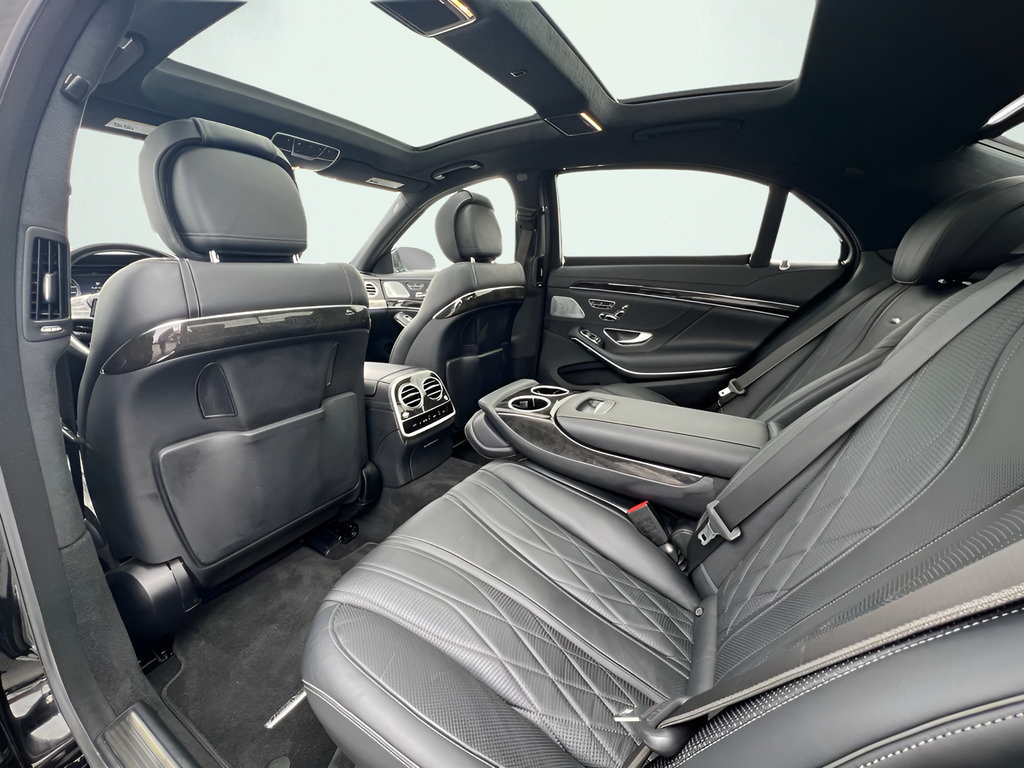Used 2015 Mercedes-Benz S 63 AMG 4MATIC Sedan image 18