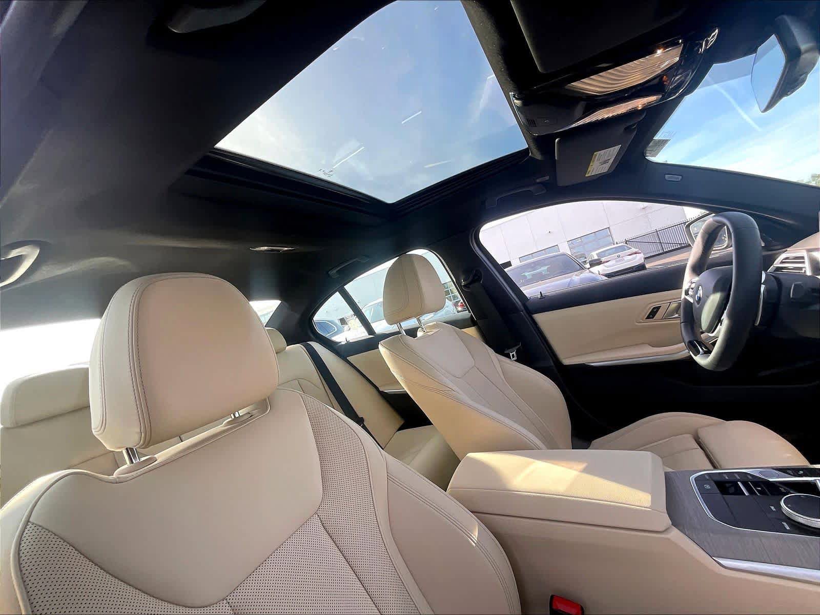 Certified 2025 BMW 330i Sedan w/ Convenience Package image 24