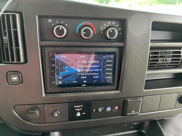 Used 2019 GMC Savana 2500 w/ Driver Convenience Package image 19