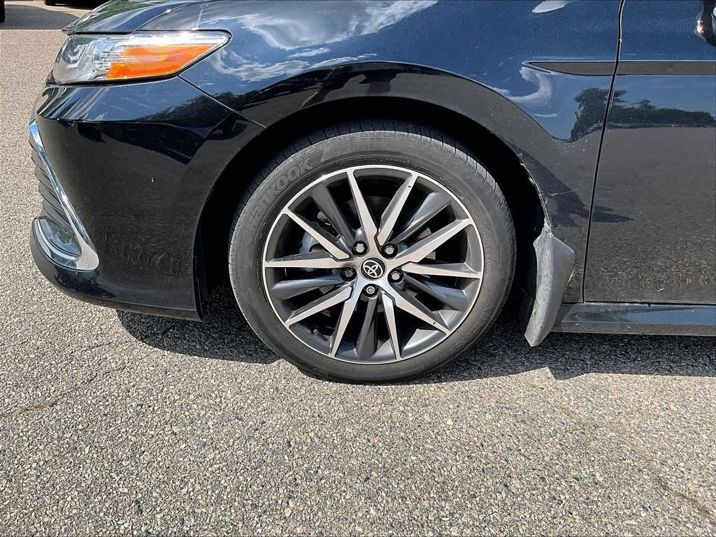 Used 2023 Toyota Camry XLE FWD image 7