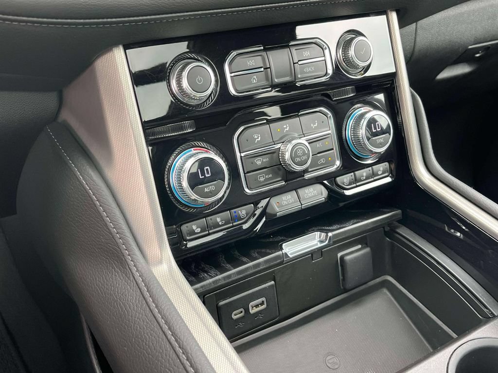 Certified 2023 GMC Yukon Denali AWD/4WD image 34
