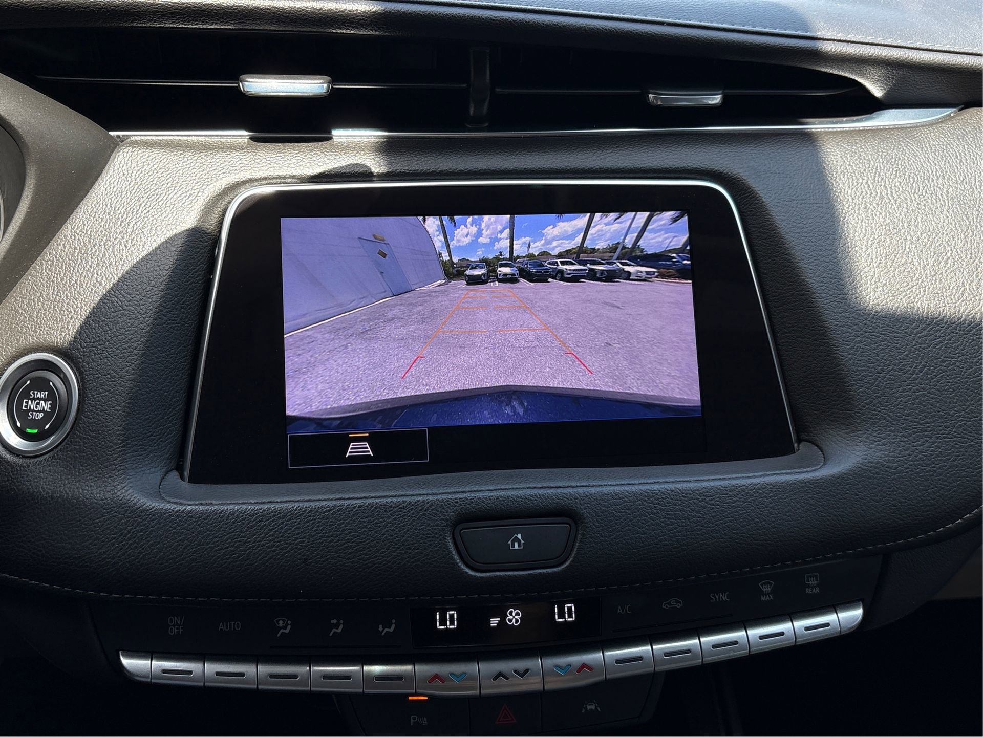 Used 2023 Cadillac XT4 Luxury w/ Driver Awareness Package FWD image 24