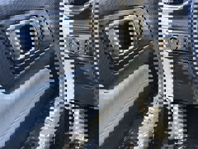 Used 2024 Ford Mustang Premium image 18