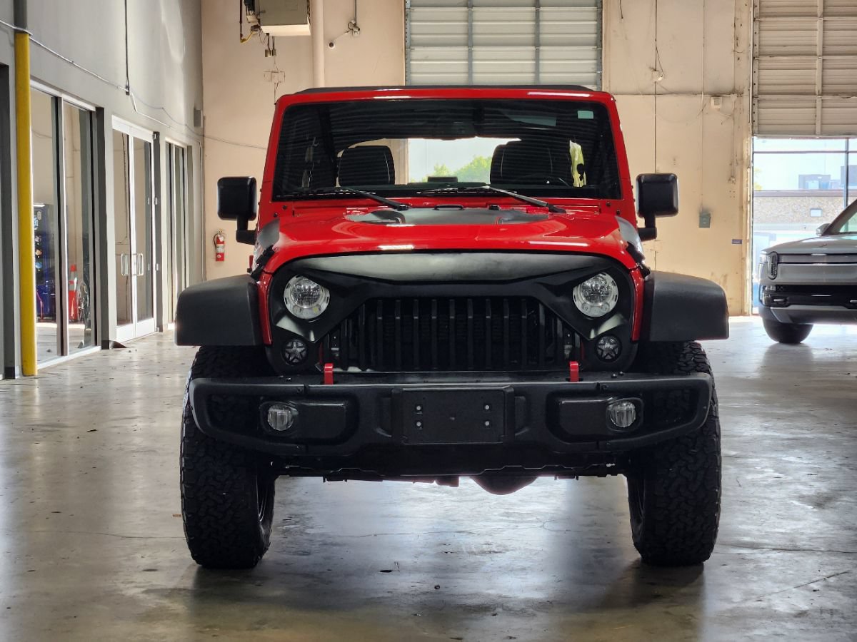 Used 2017 Jeep Wrangler Unlimited Rubicon AWD/4WD image 2