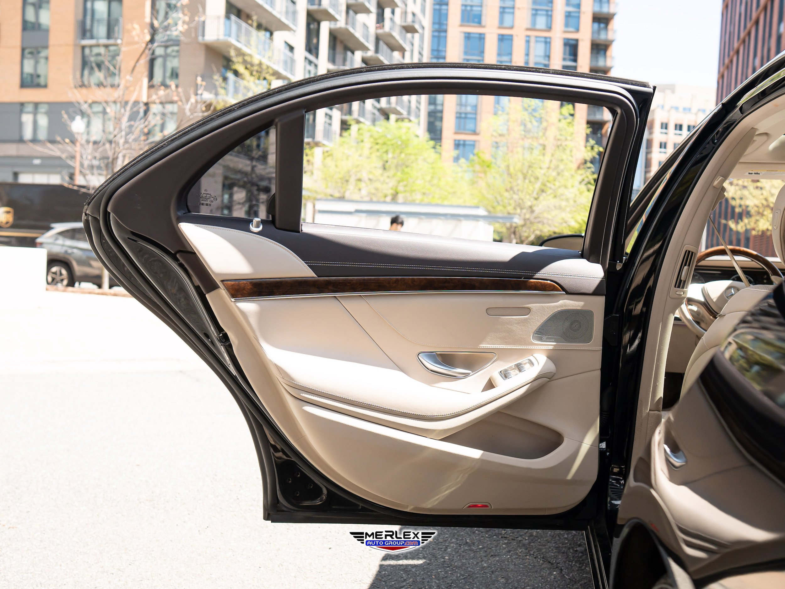 Used 2016 Mercedes-Benz S 550 Sedan image 48