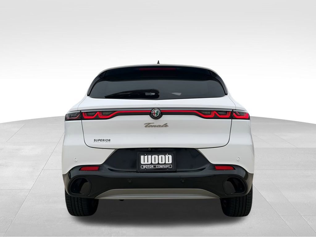 Used 2024 Alfa Romeo Tonale Ti image 4