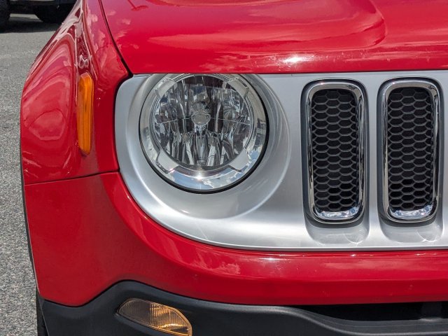Used 2015 Jeep Renegade Limited FWD image 10