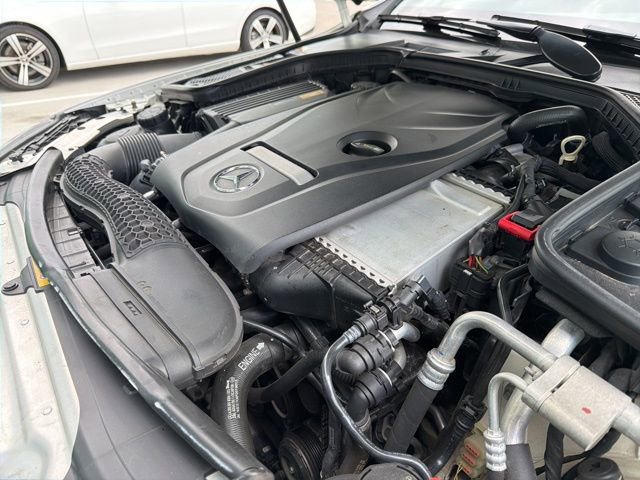 Used 2015 Mercedes-Benz C 300 4MATIC Sedan image 26