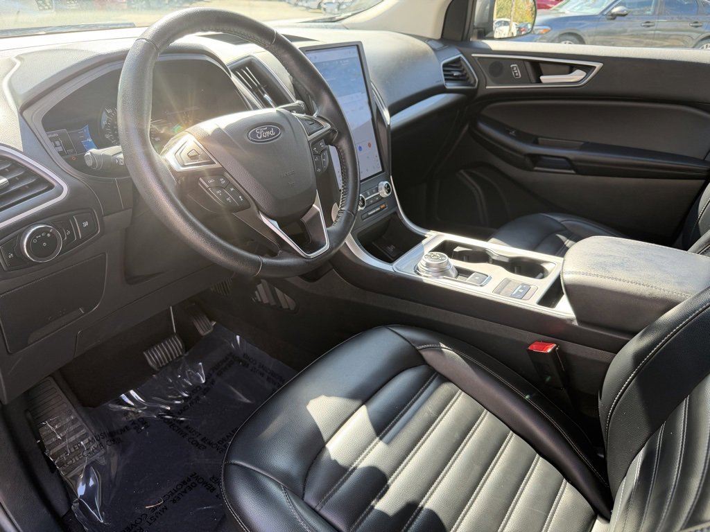 Used 2024 Ford Edge SEL image 20
