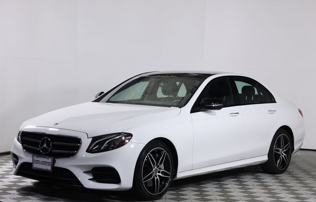 Certified 2019 Mercedes-Benz E 300 4MATIC image 3