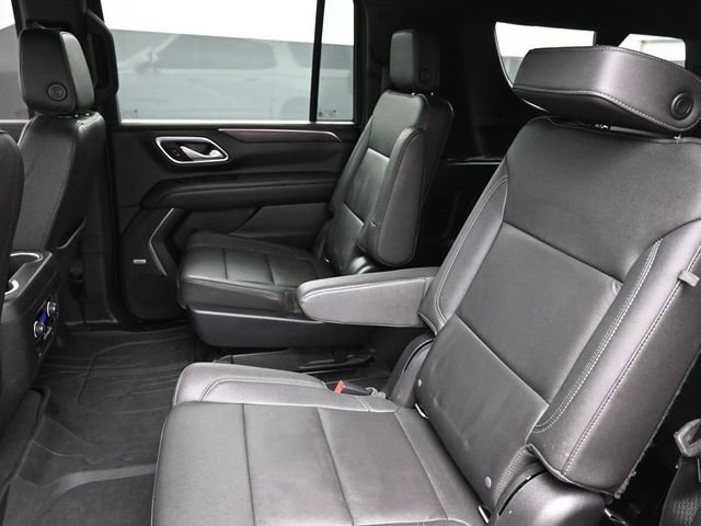 Used 2022 Chevrolet Suburban Z71 AWD/4WD image 17
