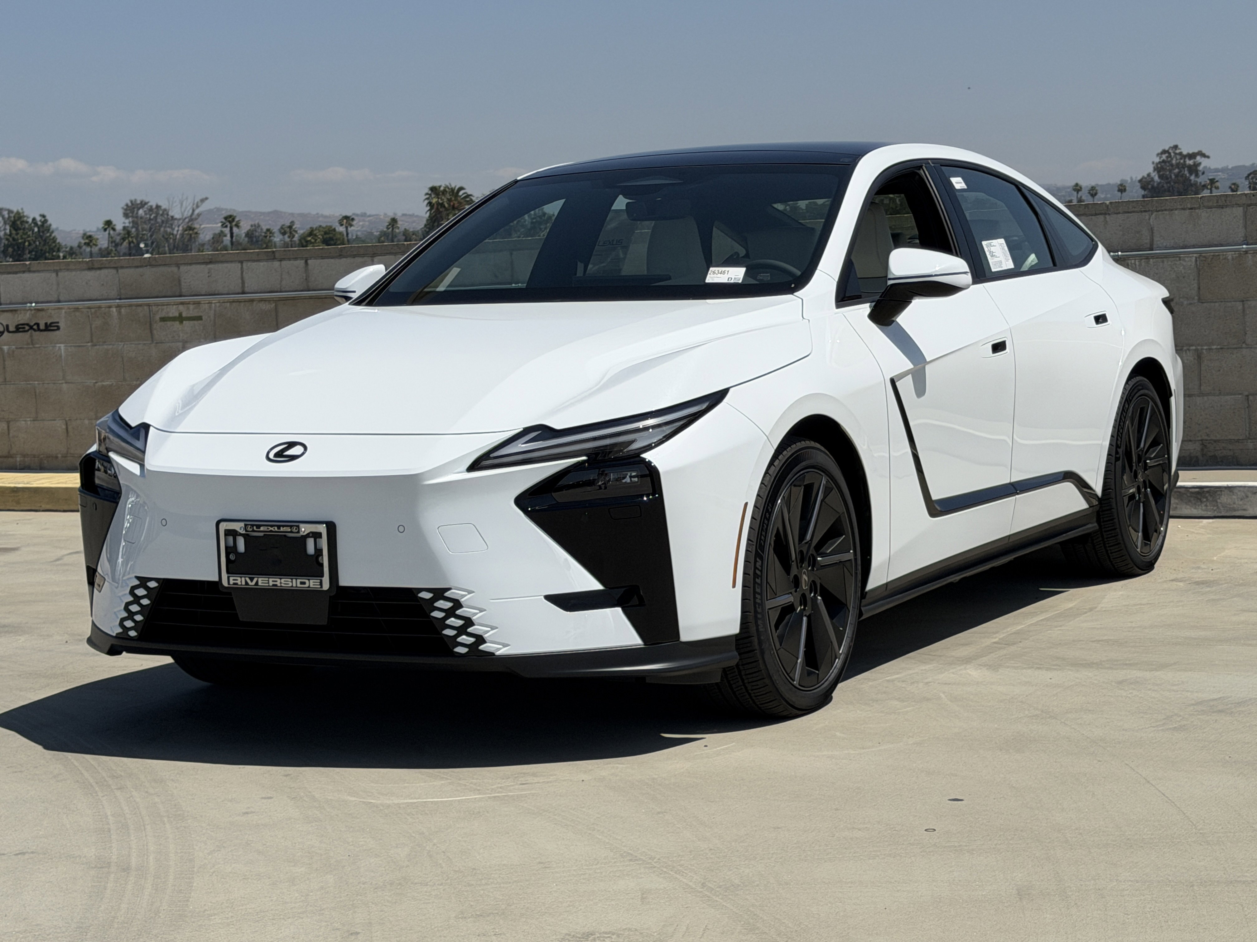 New 2026 Lexus ES 500e AWD/4WD image 5
