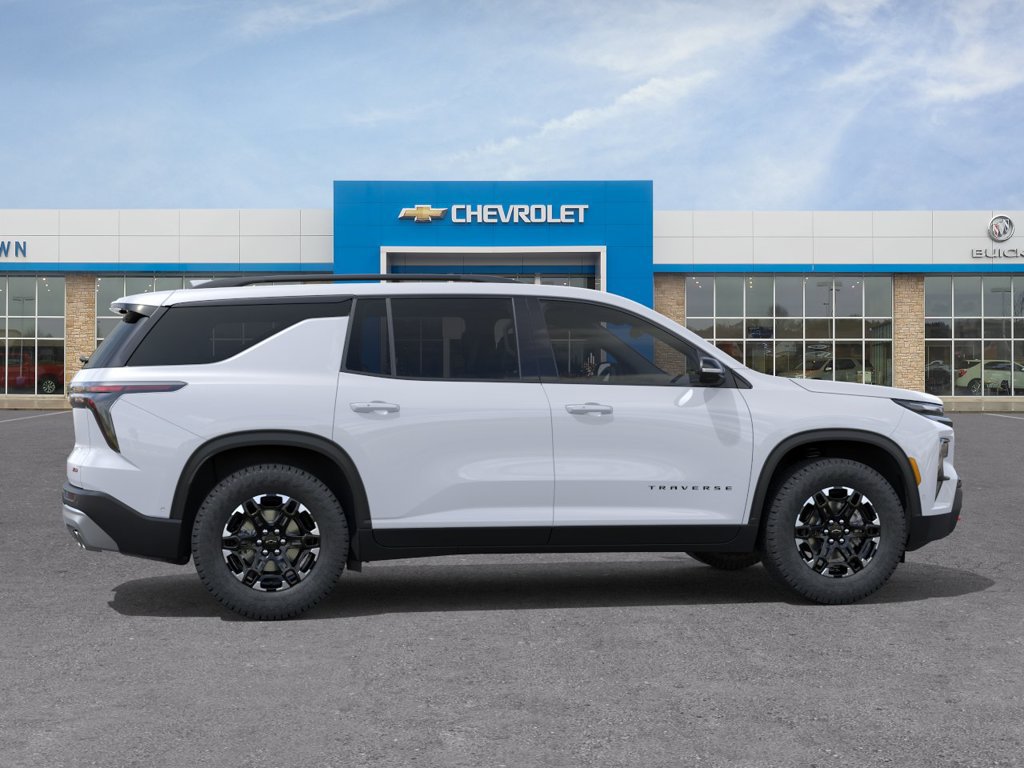 New 2027 Chevrolet Traverse Z71 w/ Enhanced Driving Package AWD/4WD image 5