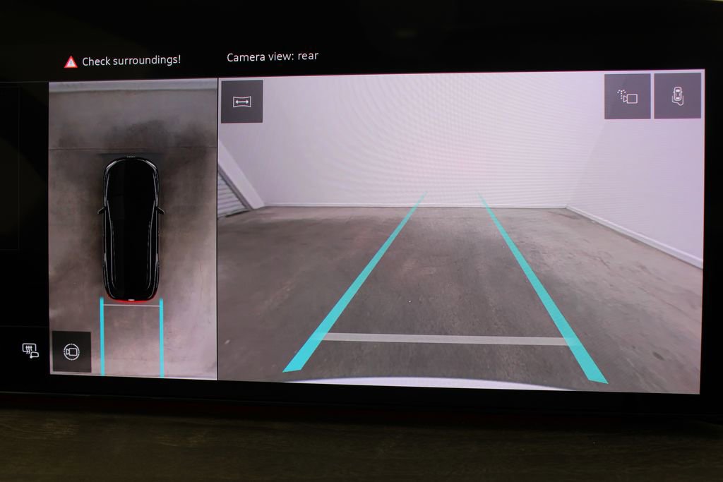 New 2025 Audi Q5 Prestige image 14