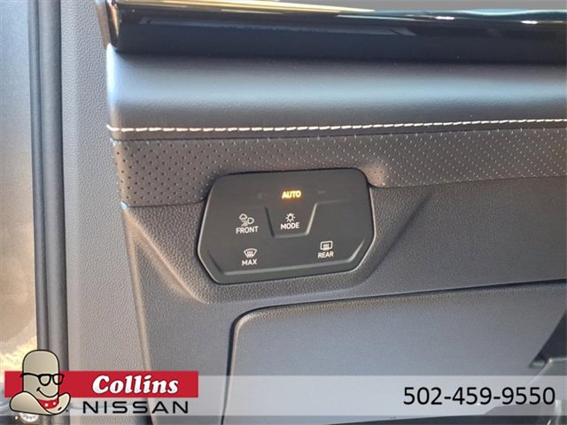 Used 2025 Volkswagen Atlas SE image 19