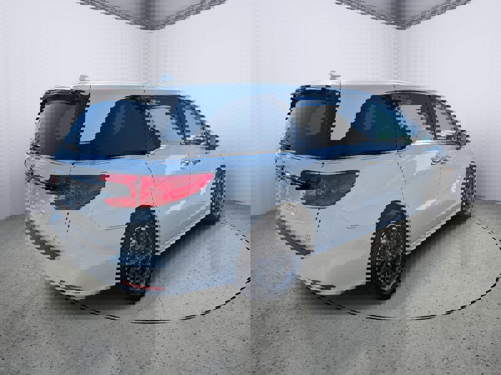 Certified 2022 Honda Odyssey Elite image 3