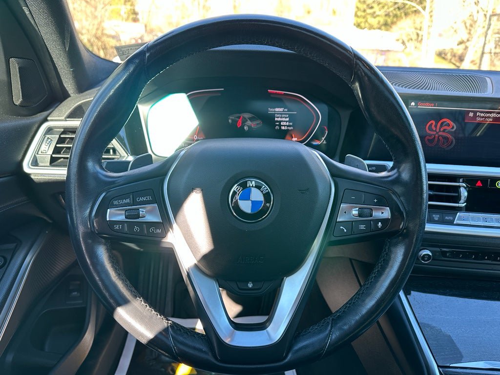 Used 2019 BMW 330i xDrive Sedan w/ Premium Package AWD/4WD image 14