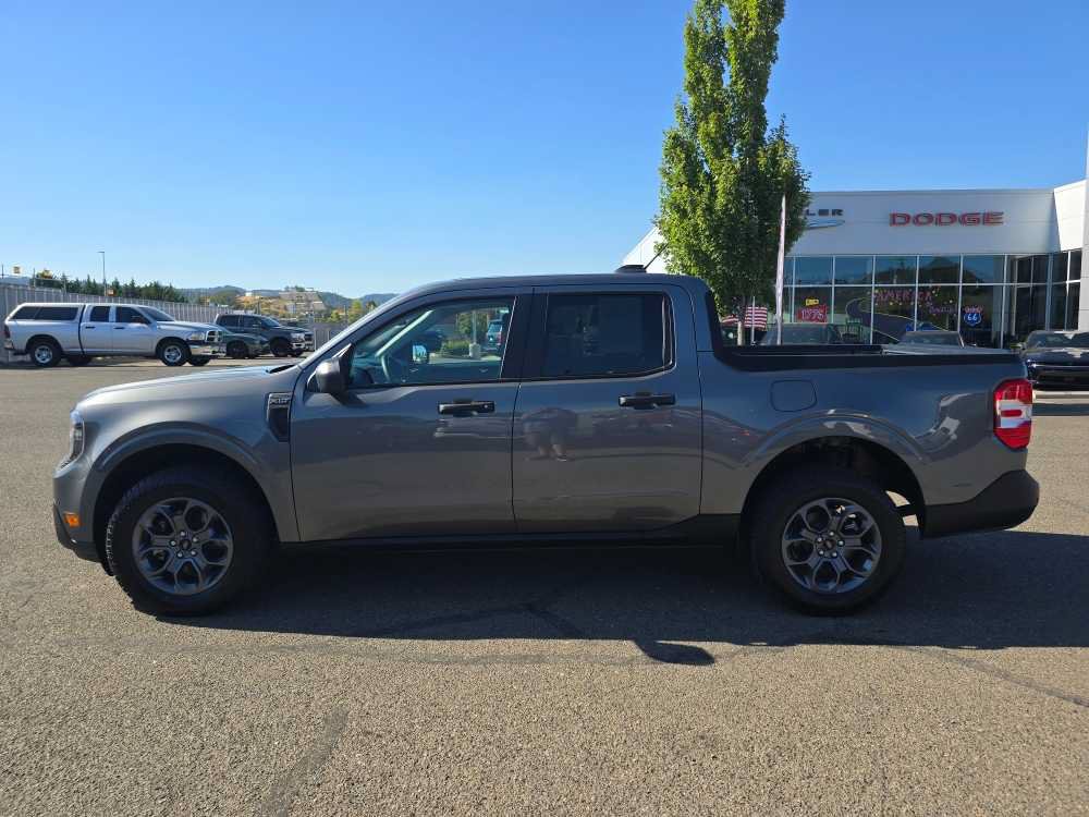 Used 2026 Ford Maverick XLT w/ Equipment Group 301A AWD/4WD image 2