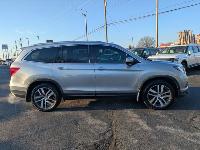 Used 2017 Honda Pilot Touring image 3