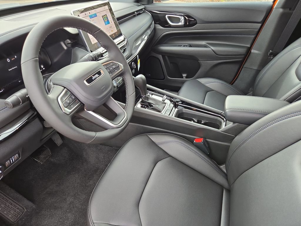 New 2026 Jeep Compass Limited w/ Sun, Sound & Navigation Group image 9