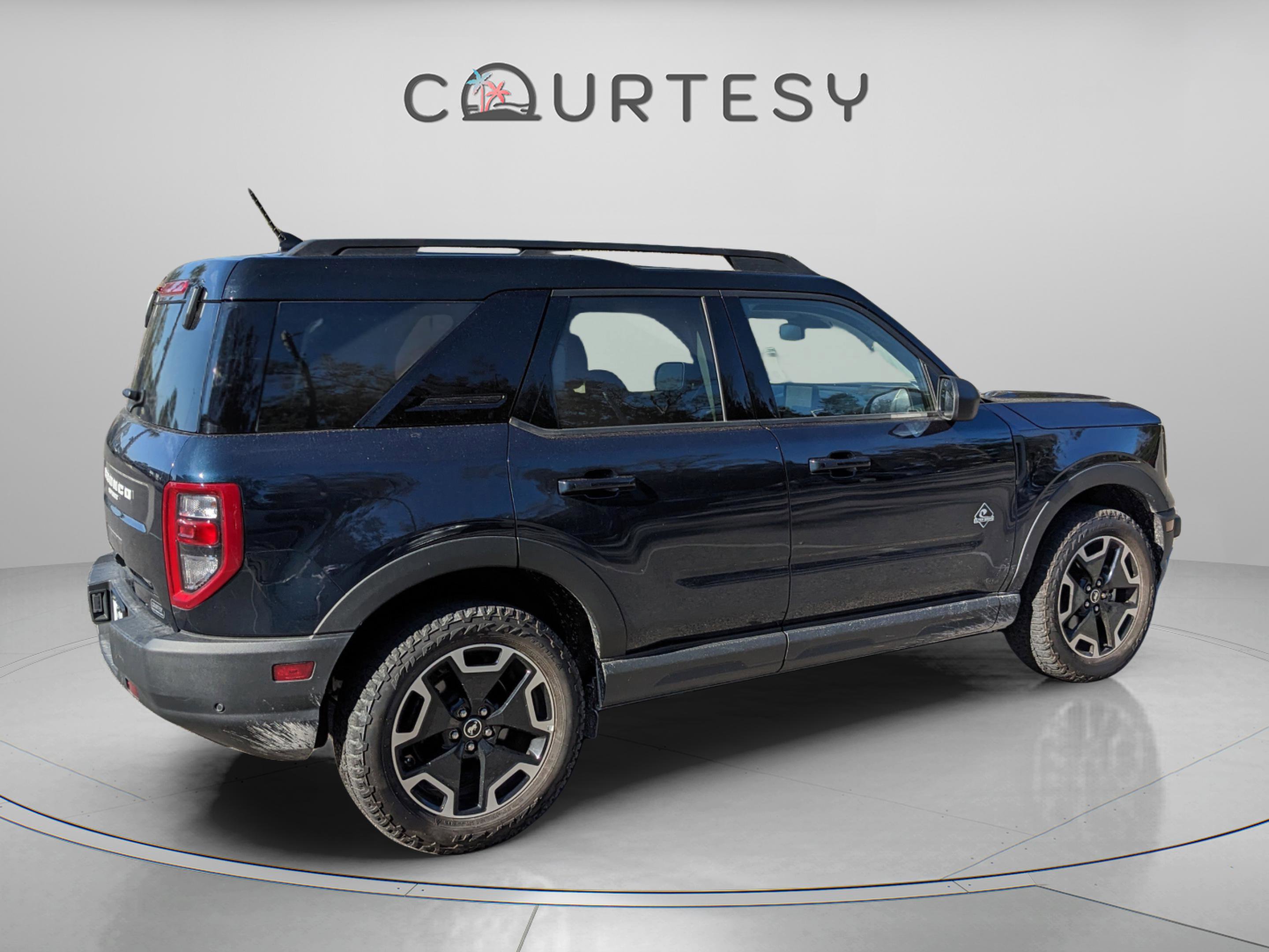 Used 2021 Ford Bronco Sport Outer Banks image 6