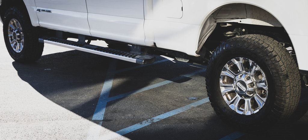 Used 2017 Ford F250 XLT w/ XLT Premium Package image 11