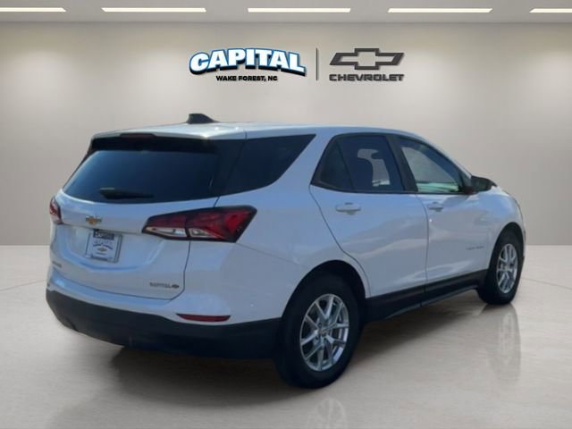 Certified 2022 Chevrolet Equinox LS w/ LS Convenience Package image 5