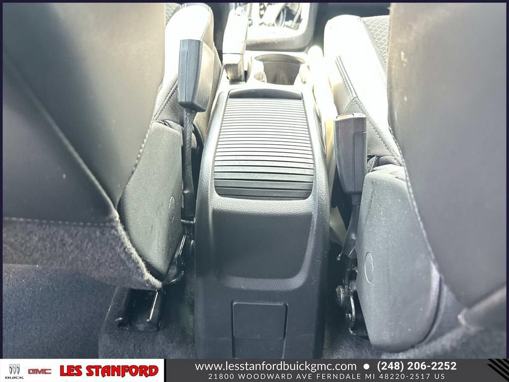 Certified 2022 Buick Encore Preferred AWD/4WD image 15