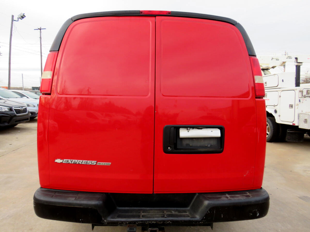 Used 2009 Chevrolet Express 2500 image 5
