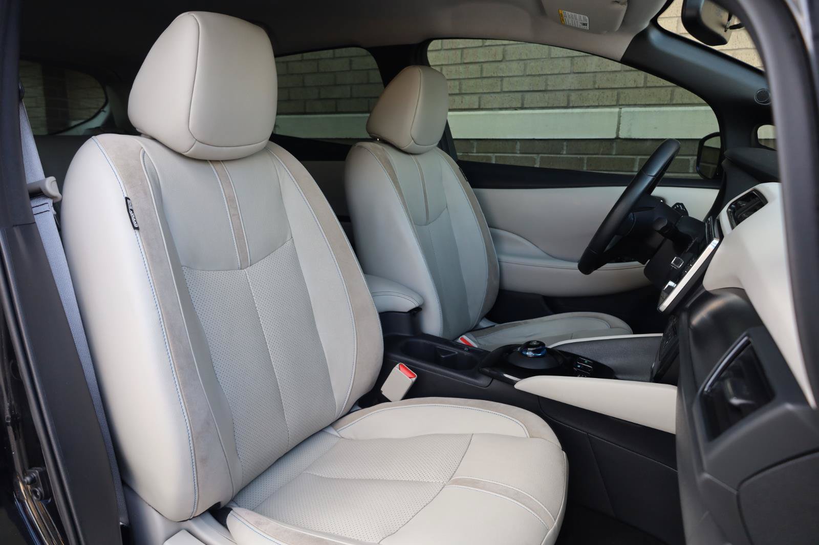 Used 2018 Nissan Leaf SL w/ SL Technology Package FWD image 26