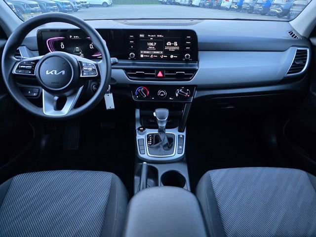 Certified 2025 Kia Seltos LX AWD/4WD image 21