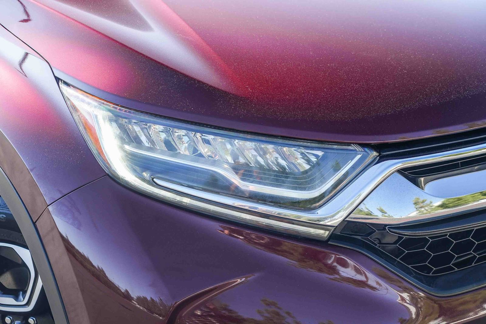 Used 2019 Honda CR-V Touring image 2