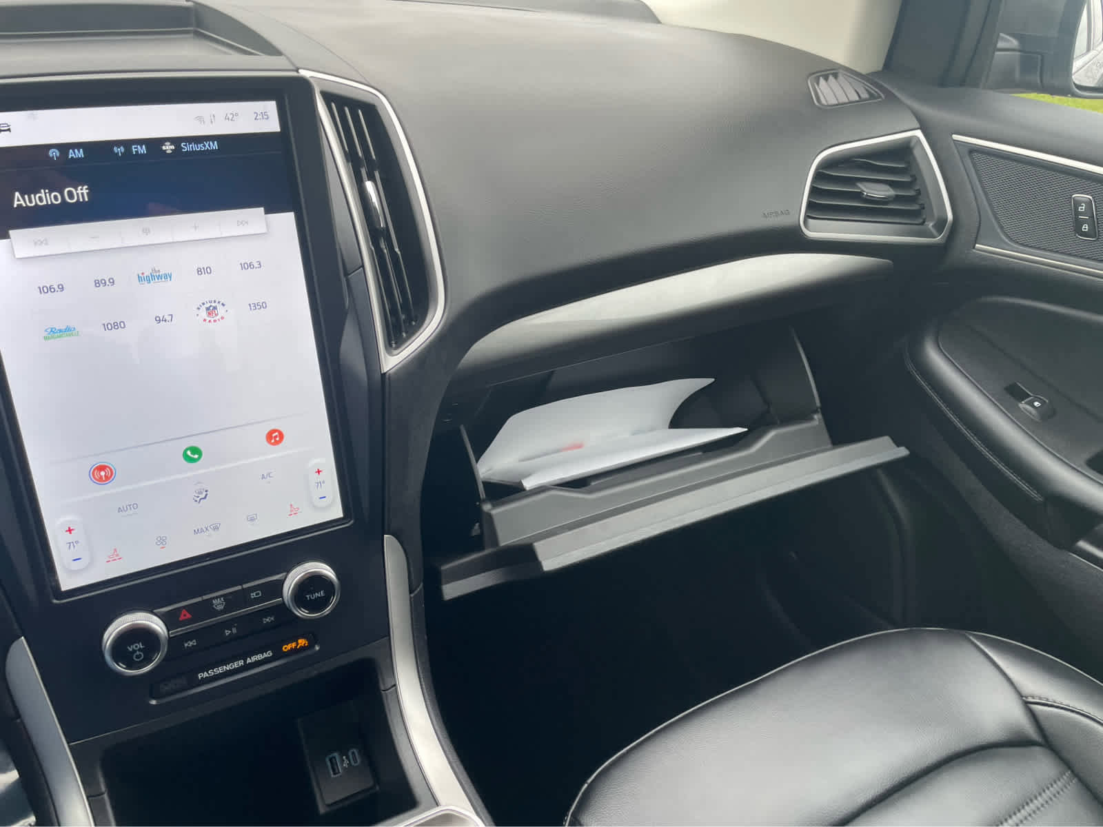 Used 2023 Ford Edge SEL image 26