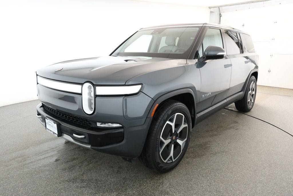 Used 2024 Rivian R1S Adventure
