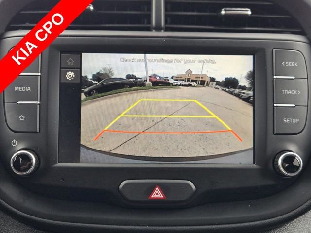 Certified 2025 Kia Soul LX w/ LX Technology Package FWD image 17