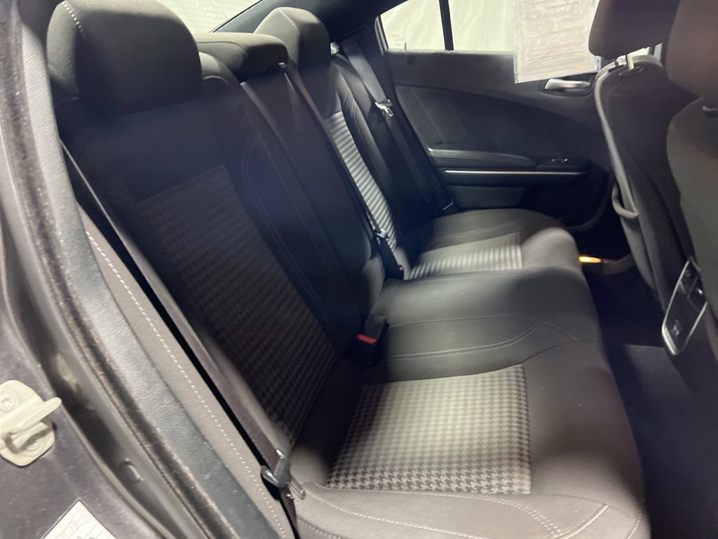 Used 2023 Dodge Charger SXT RWD image 11