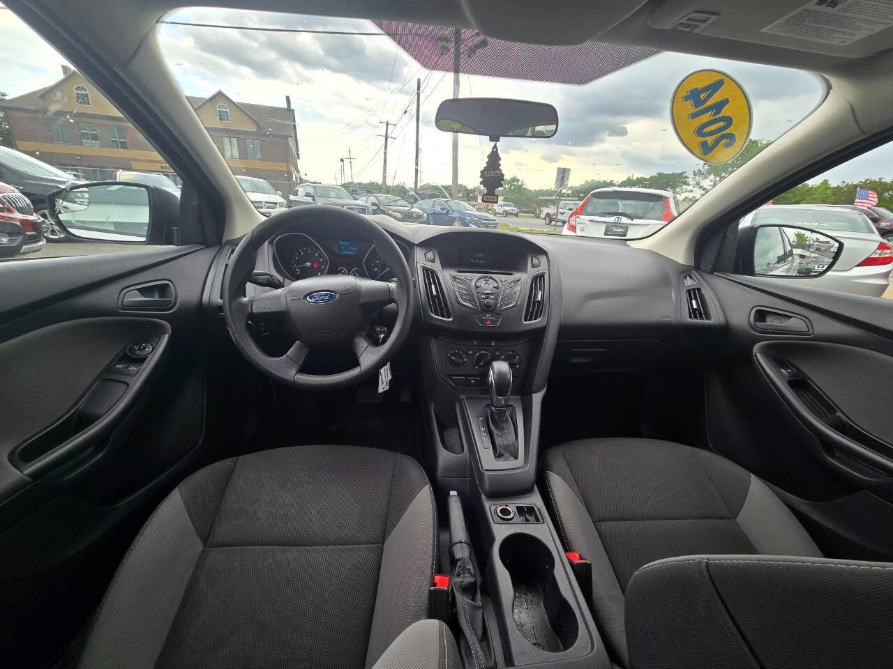 Used 2014 Ford Focus S FWD image 17
