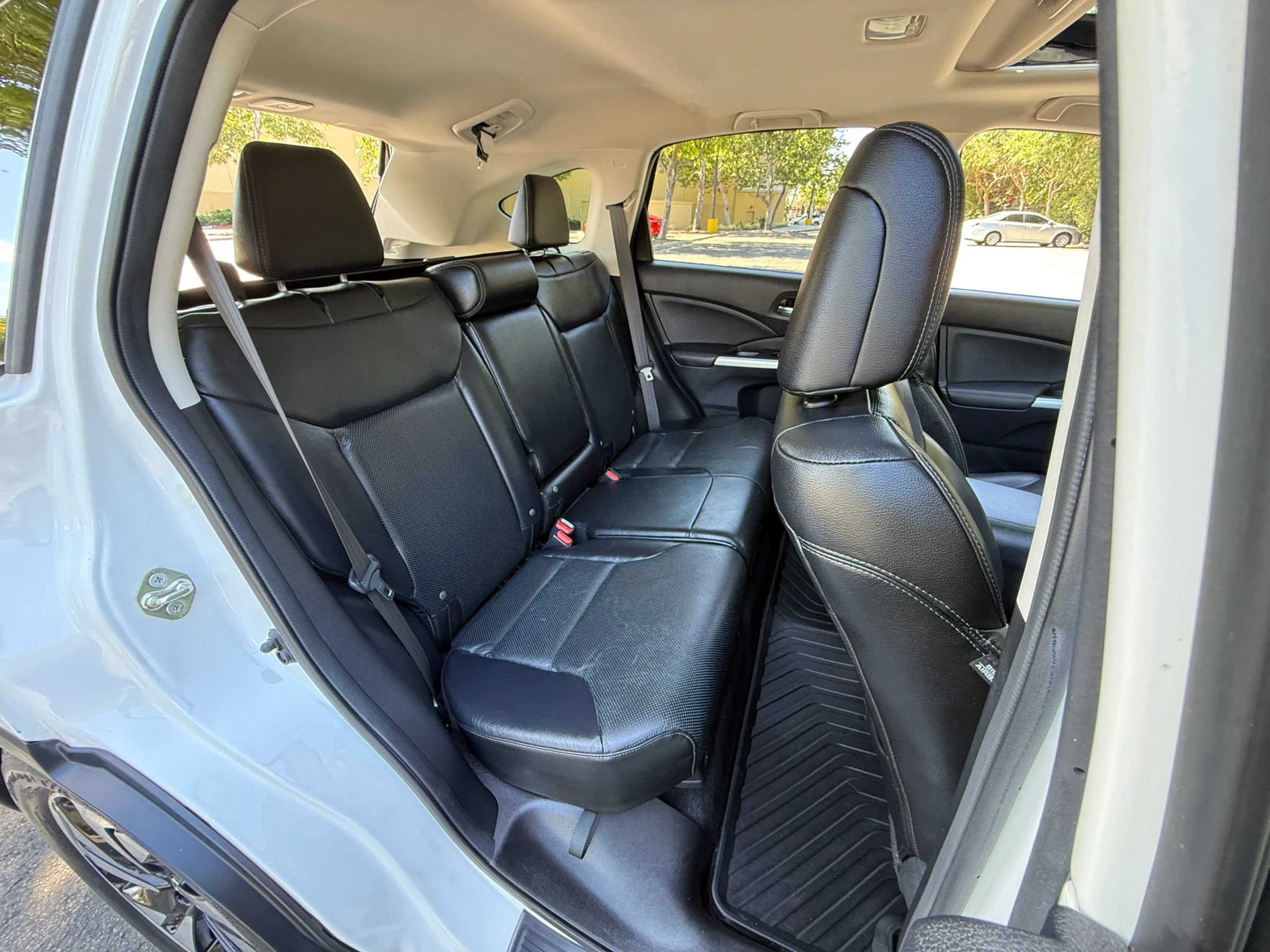 Used 2016 Honda CR-V Touring image 23